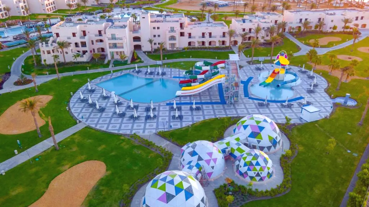 الفندق ساتايا ريزورت - مرسى علم